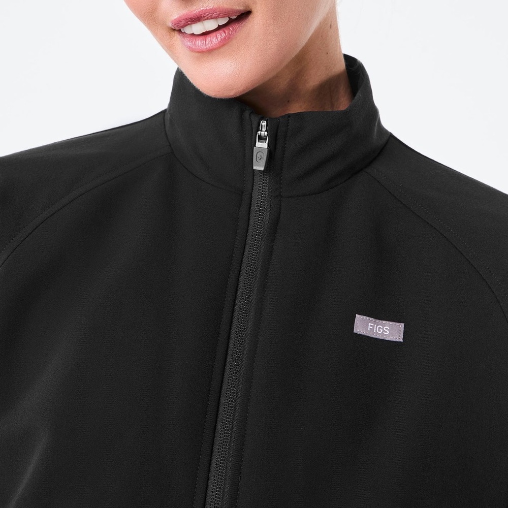 SOLD Like New FIGS Women's Sydney Scrub Jacket Black Five Pockets - Retail $100 - Picture 6 of 14